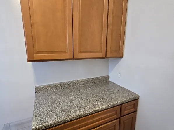 33 Bank Street image 5 of 15