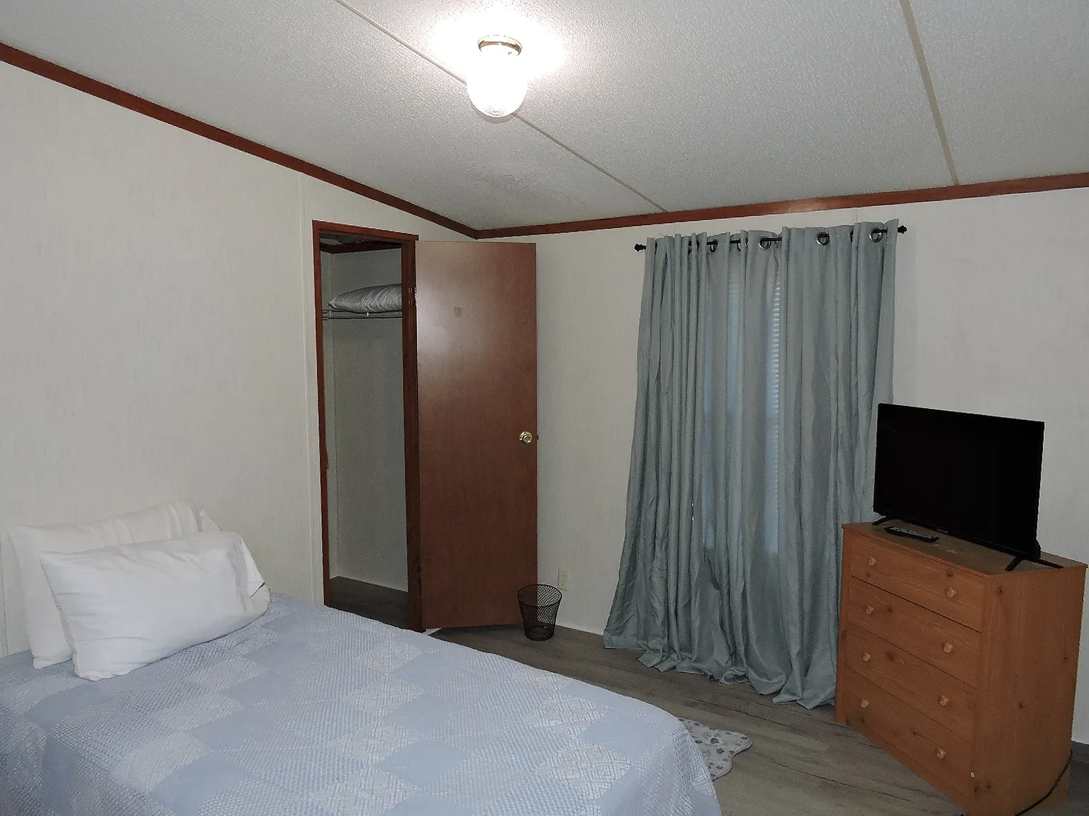 3 bed, 1152 sqft, $1,700 — Photo 4