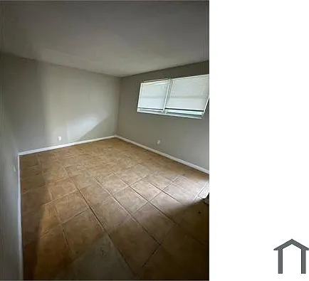 2851 Sophia St #3 — Photo 5