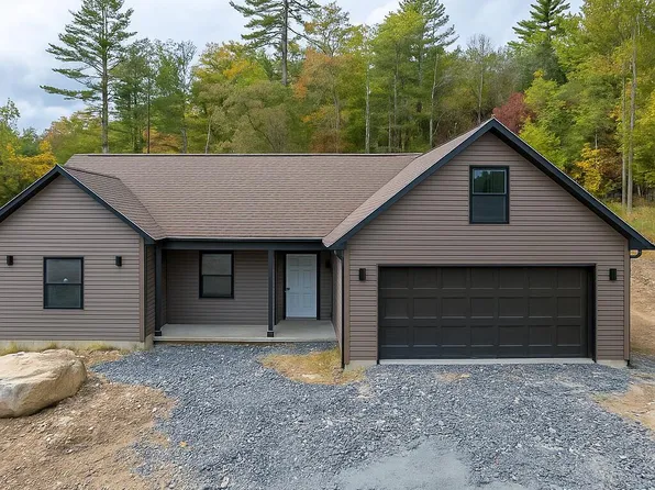 105 Ridgecrest Ln, Milford, PA 18337