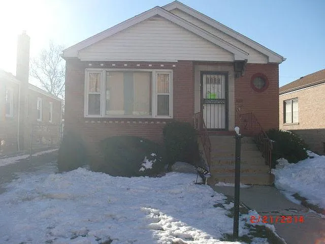 10054 S Union Ave photo 1