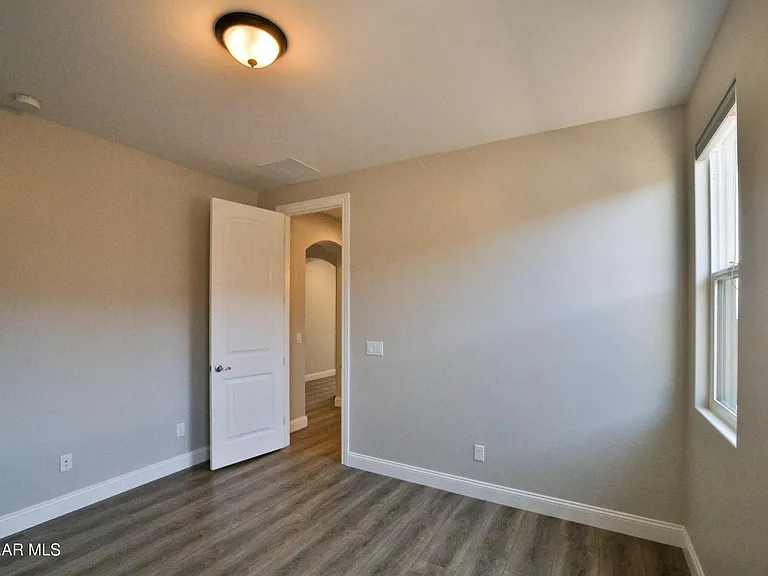 7037 N Robin Nest Ct — Photo 11