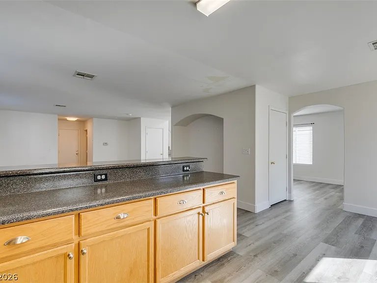 9321 Copper Bay Ave — Photo 31