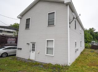 22 Water St, Waterville, ME 04901