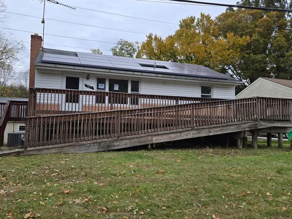 7011 Old Chapel Dr, Bowie, MD 20715