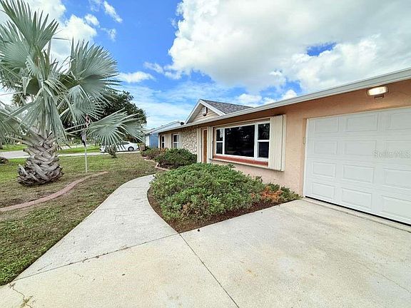 2nd image of 4418 SW 1ST AVENUE