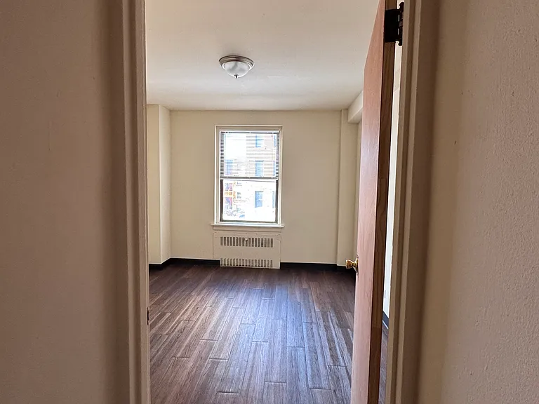 7601 S South Shore Dr #2A — Photo 11
