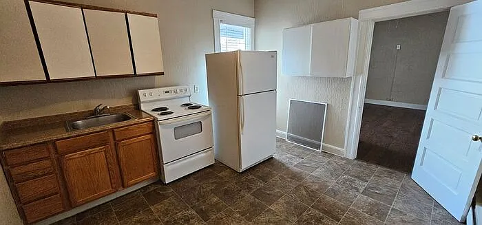 244 Hill St #6 — Photo 1