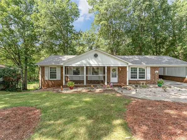 710 Bland Blvd, Burlington, NC 27217