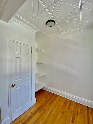 Rented by CMV Realty Inc. | media 6