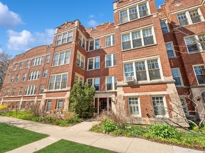 (Undisclosed Address), Evanston, IL, 60202