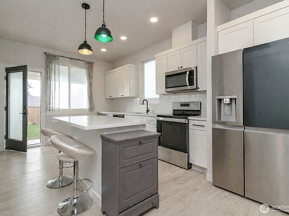 4th image of 6642 S Alder Street