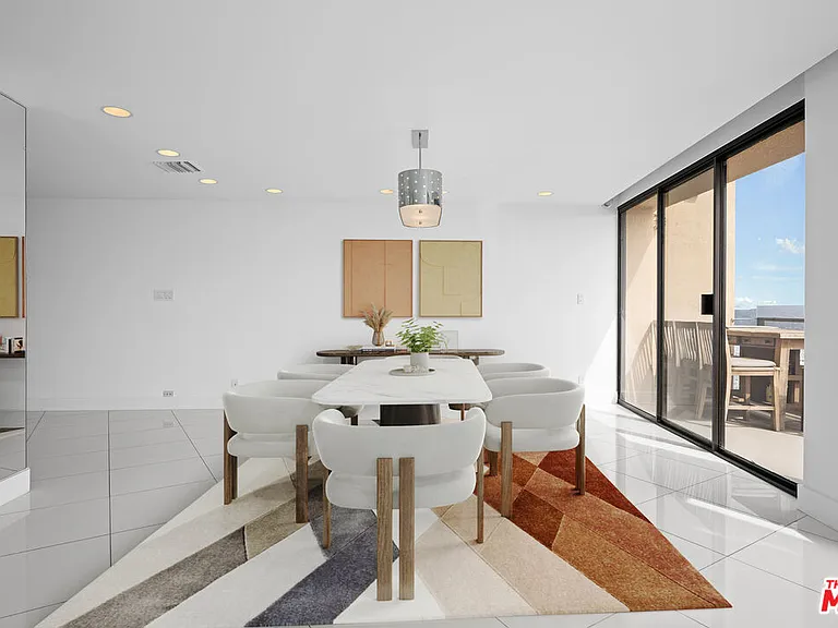 4267 Marina City Dr #Penthouse 4 — Photo 12