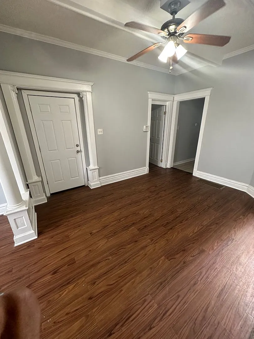 4356 S Wells St — Photo 3