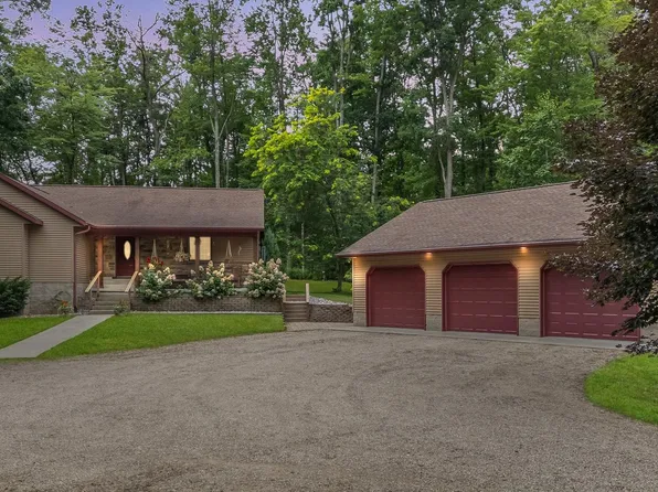 W10691 Teal Trl, Crivitz, WI 54114