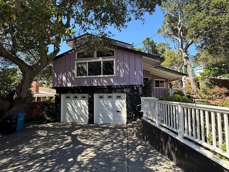 2000 Forest Ave — Photo 3