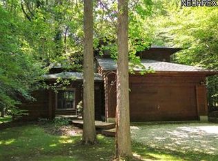 4722 Boneta Rd, Medina, OH 44256