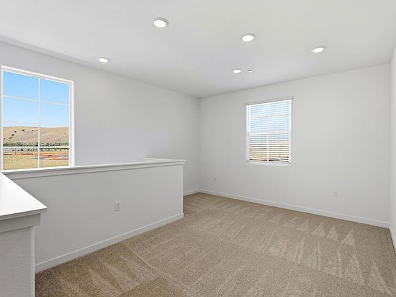 5th image of 2563 Briones Drive