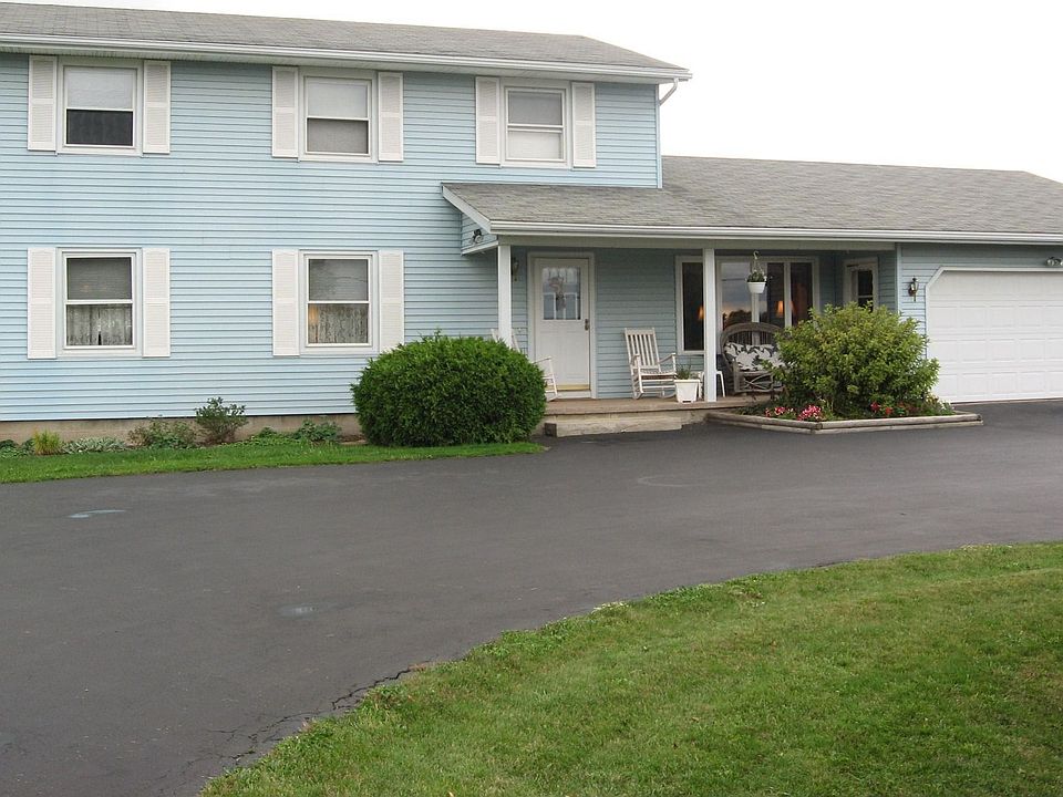 Welcome to the beautiful countryside of Byron, NY