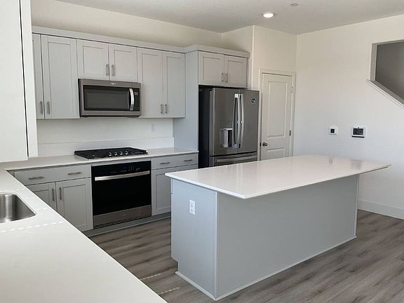 3rd image of 16526 Bandon Ln