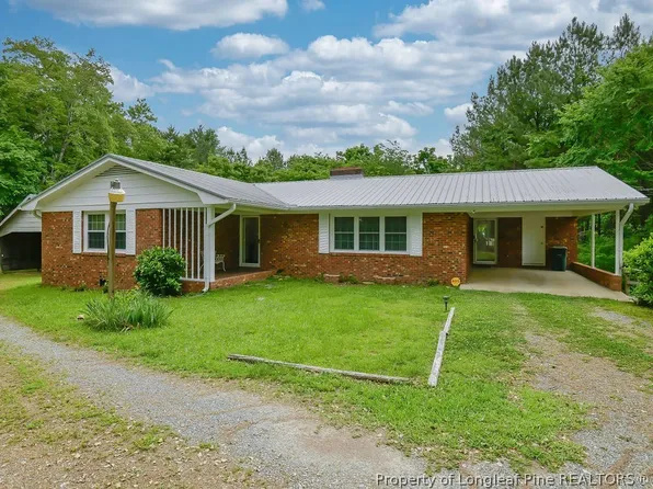 475 Simmons Rd, Robbins, NC 27325