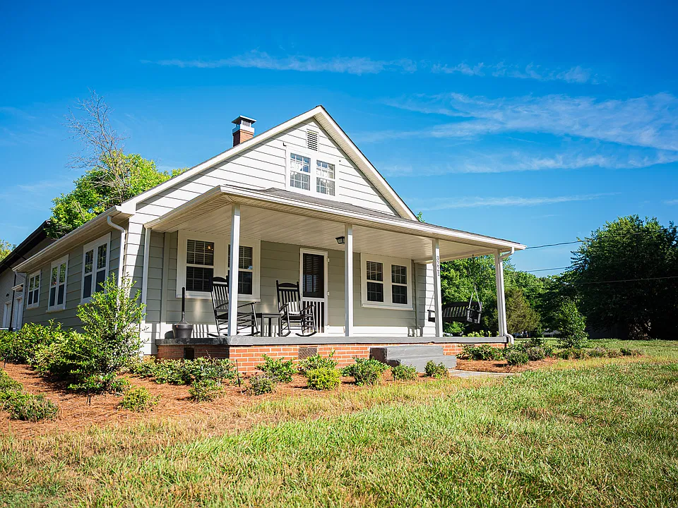 3221 Pleasant Ridge Rd