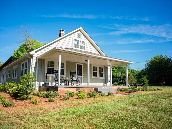3221 Pleasant Ridge Rd, Summerfield, NC 27358