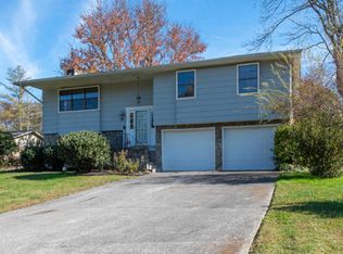 828 Marcaro Ln, Maryville, TN 37801