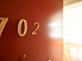 450 40th St APT 102, Oakland, CA 94609