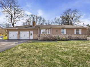 1679 Plank Rd, Webster, NY 14580