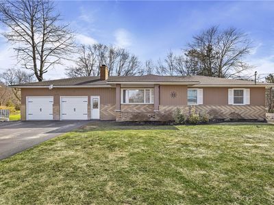1679 Plank Rd, Webster, NY, 14580