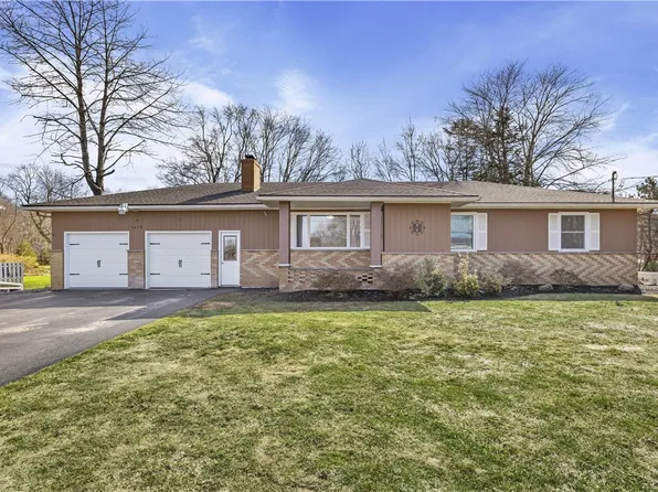 1679 Plank Rd, Webster, NY 14580