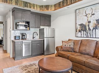 201 Golf View Dr #4-1, Branson, MO 65616