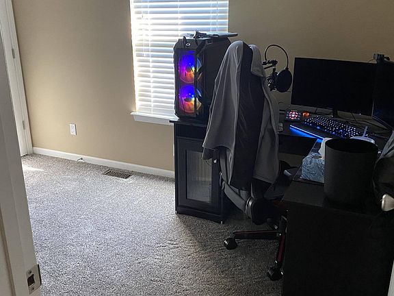 4th image of 2371 Santa Maria Dr