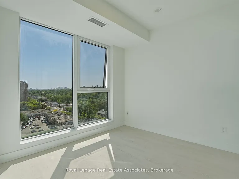 25 Cordova Ave #1410 — Photo 10