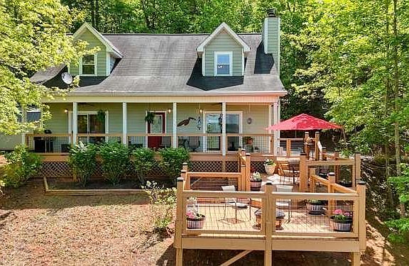 2nd image of 238 Ridge View Ln