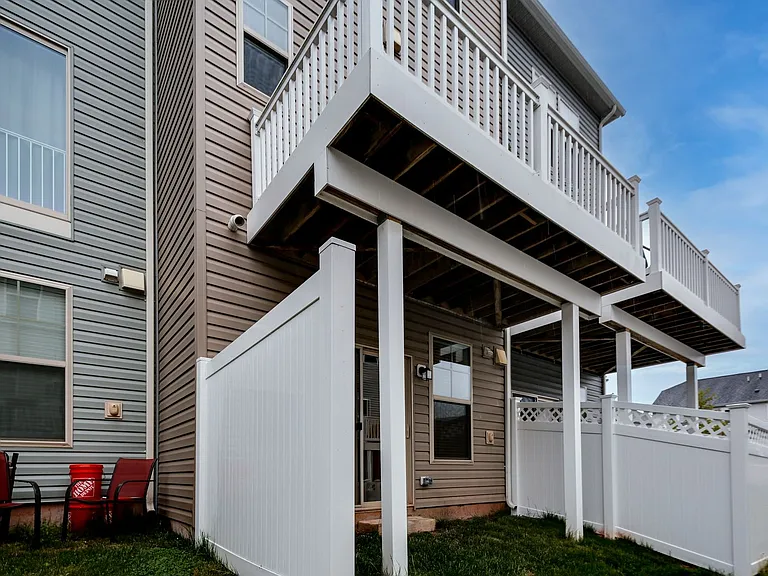 833 Jarrett Ln — Photo 21