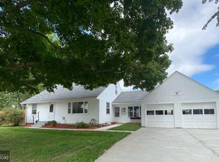 2200 Mason Rd, Burlington, IA 52601