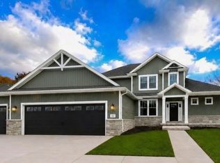626 Round Rock, Howell, MI 48843