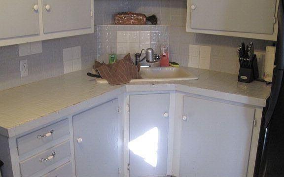 4th image of 1306 E Century Ave