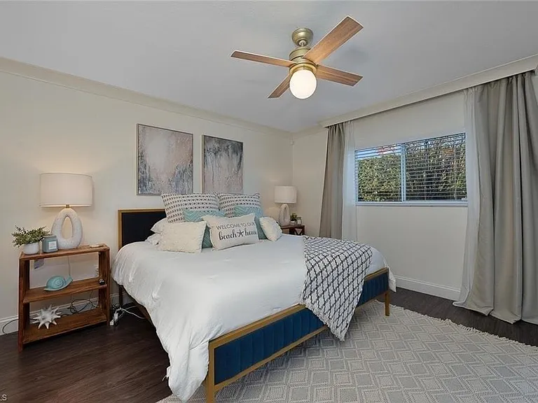 154 Cypress Way E — Photo 6