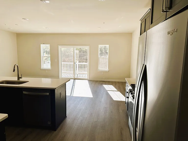 3 Shamrock Cir — Photo 26