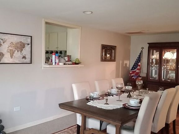 2nd image of 785 Watershed Rd