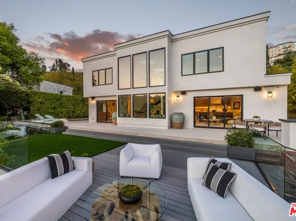 2373 Nalin Dr, Los Angeles, CA 90077