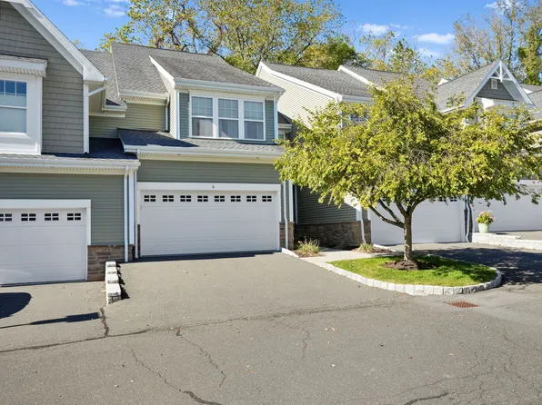 6 Bristol Terrace #6, Danbury, CT 06810