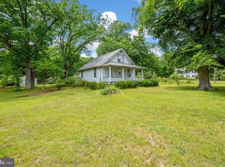 447 Hay St, Hammonton, NJ 08037