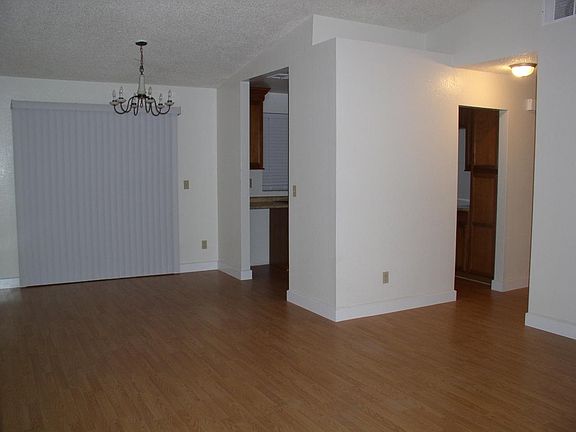 3rd image of 13747 Mount Baldy Way