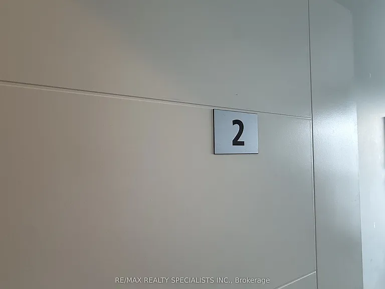 62 Balsam St #T210 — Photo 16