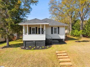 101 Lawrence St, Lyman, SC 29365