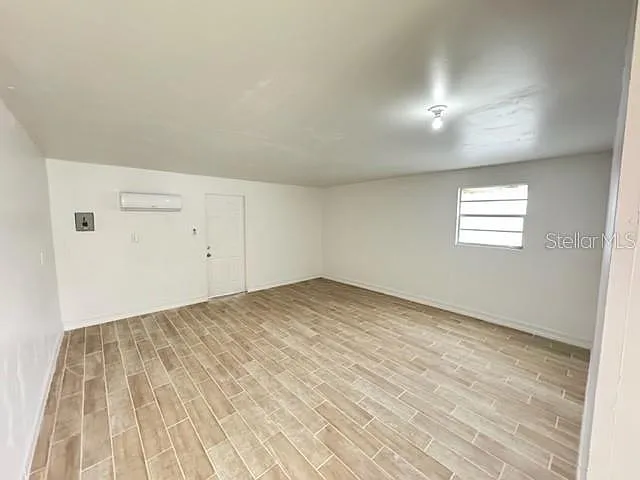 142 Bayberry Ct — Photo 7